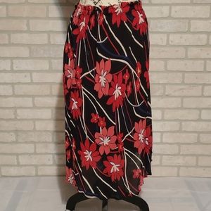 Susie's Essentials Skirt